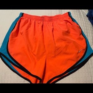 Women’s Nike running shorts size L